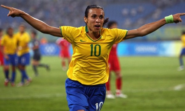 10 Best Female Soccer Players of All Time | SportsXm
