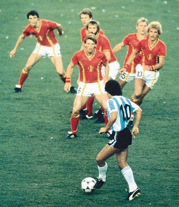 Diego Maradona - World Cup, 1982