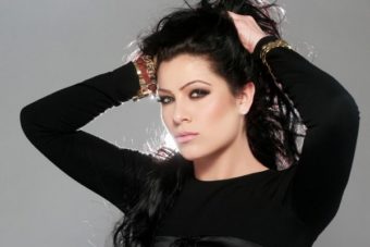 Top 10 Hottest Women Soccer Players of All Time - SportsXm