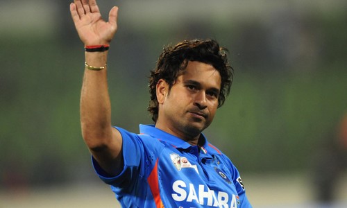 Indian cricketer Sachin Tendulkar gestur