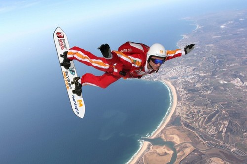 Unusual Sports Sky surfing