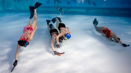 Underwater unusual sports