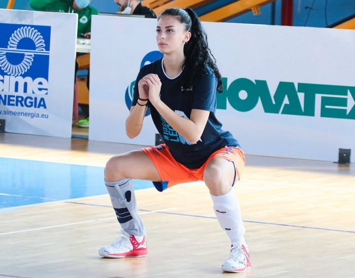 Sonia Ratti - Beautiful Volleyball Player