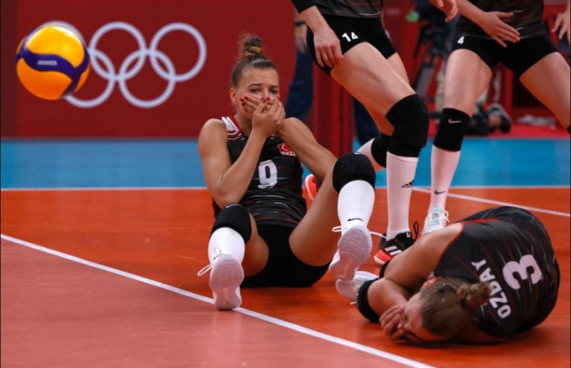 Treating Volleyball Injuries